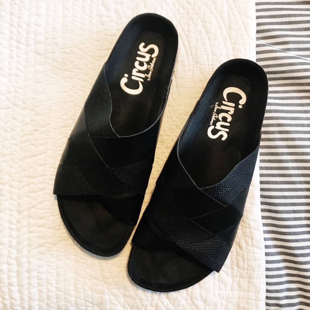 Circus by Sam Edelman Black Slide Sandals